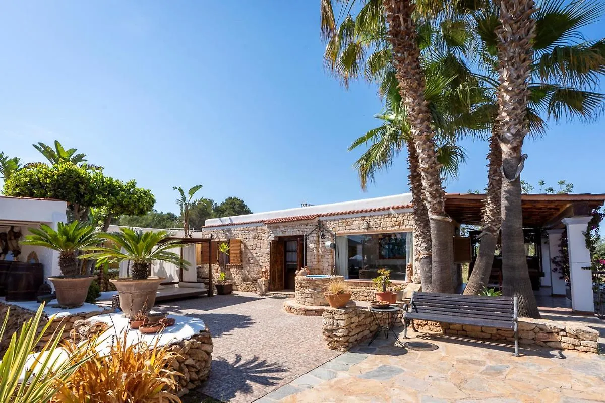Villa Can Cardona Montecristo