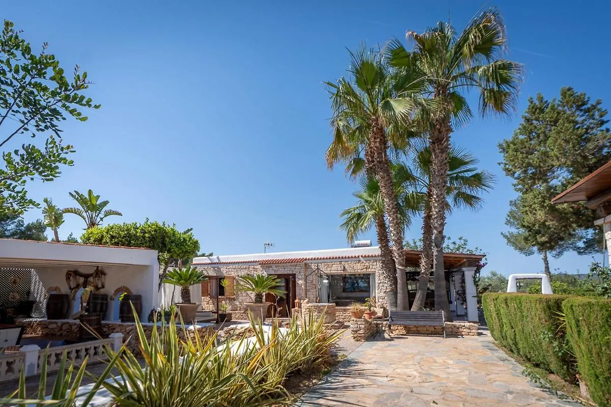 Villa Can Cardona Montecristo
