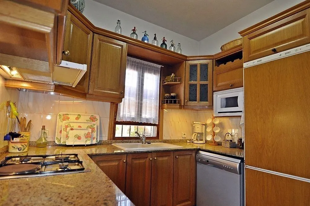 Montecristo Villa Can Cardona ספרד